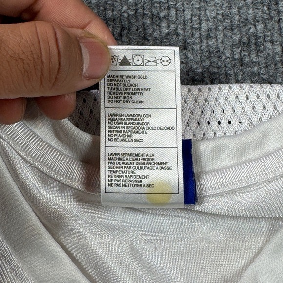 Devin Hester 23 Chicago Bears Reebok Womens Medium White Pink NFL Jersey - Picture 7 of 11